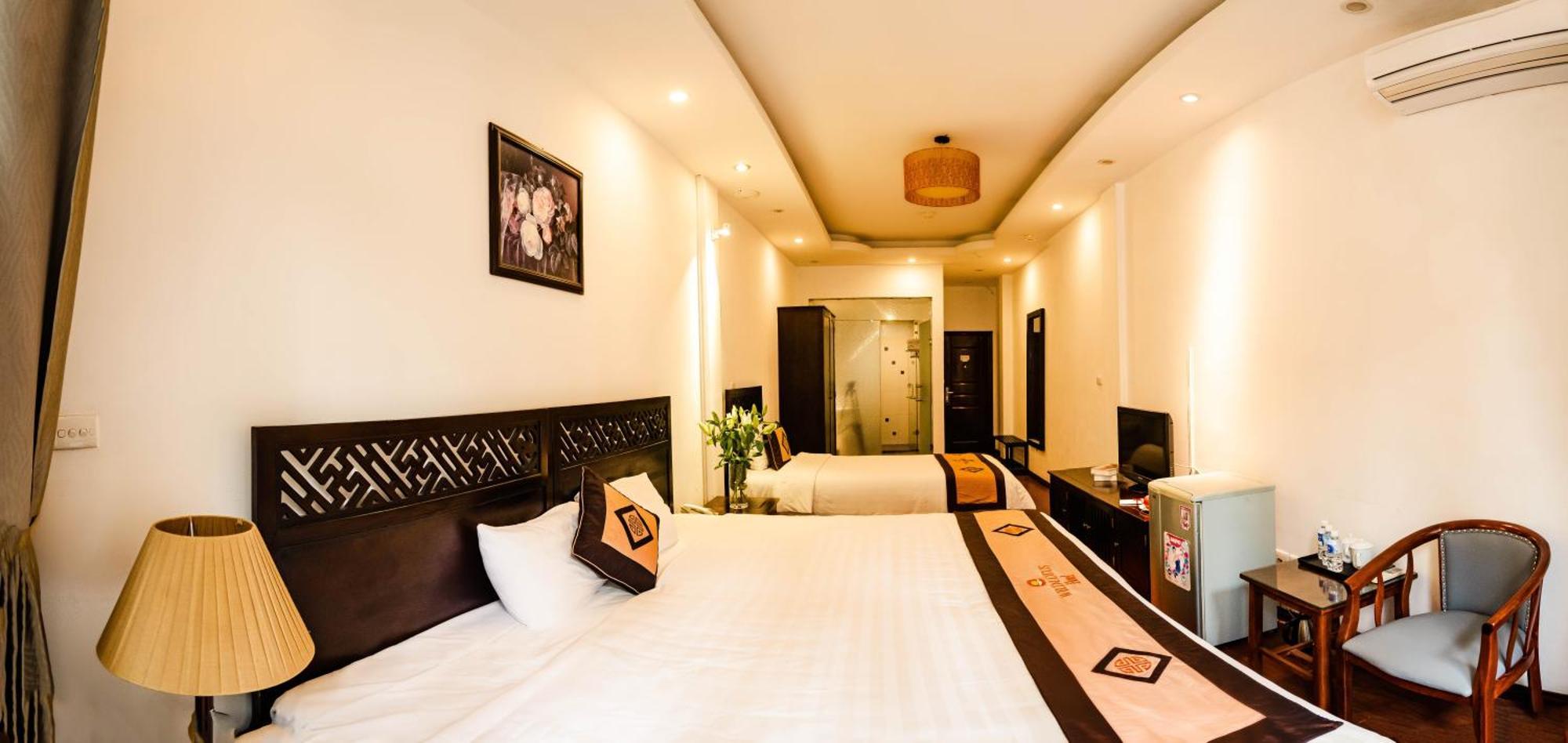 Khách sạn Wild Lotus & Travel 2 4*